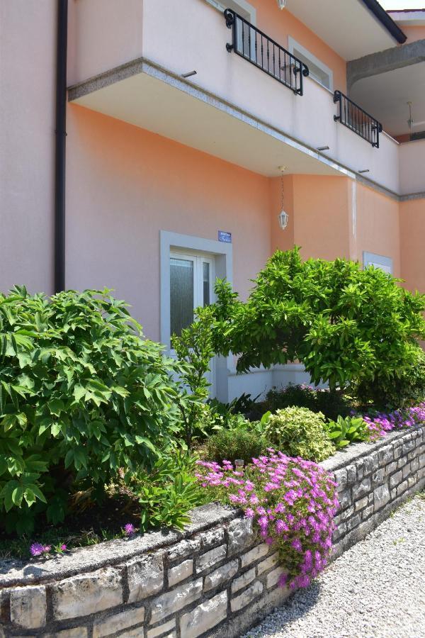 Fachin Apartment *